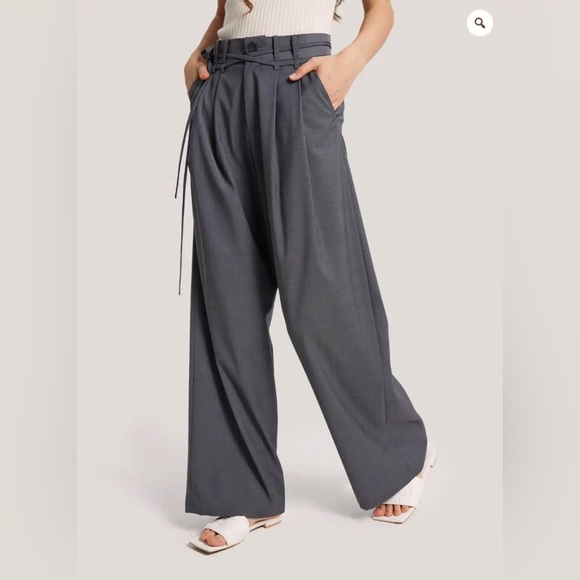 NWT Gentle Herd Wide-Leg Belted Wool-Blend Trousers, brown, size M - Picture 3 of 10